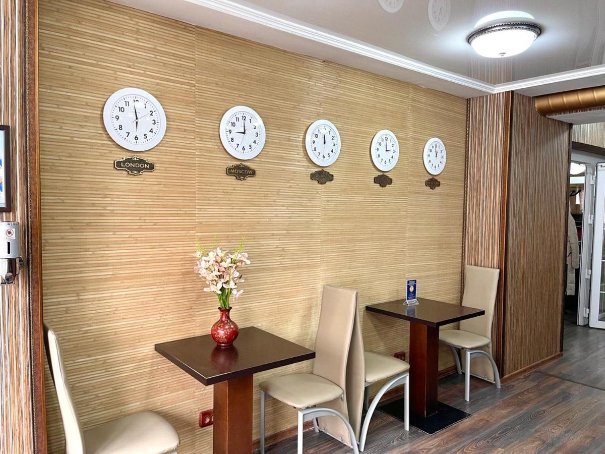 Les Mini Hotel อัลมาตี ภายนอก รูปภาพ