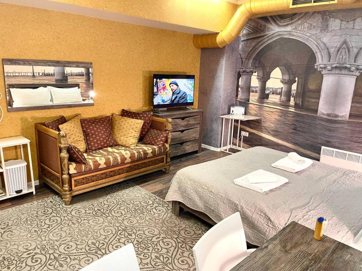 Les Mini Hotel อัลมาตี ภายนอก รูปภาพ
